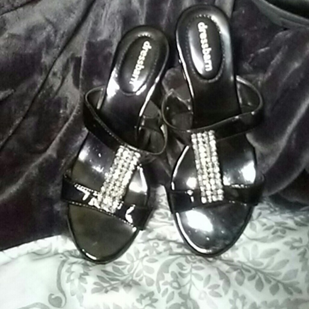 Dressbarn black patent leather slip on